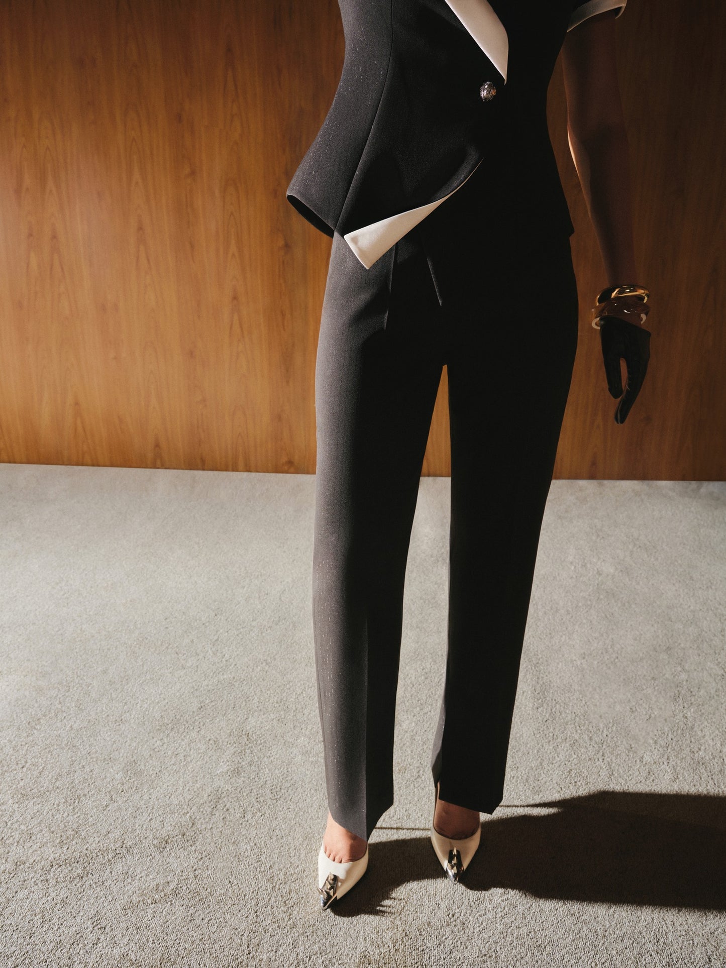 Saint-Tropez Asymmetric Set