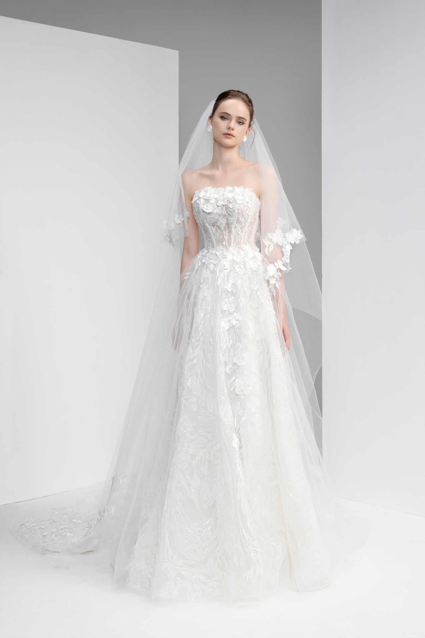 Majestic Cathedral Train Lace Wedding Gown