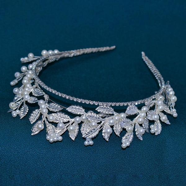 Elegant Pearl & Leaf Bridal Crown - Nature-Inspired Beauty